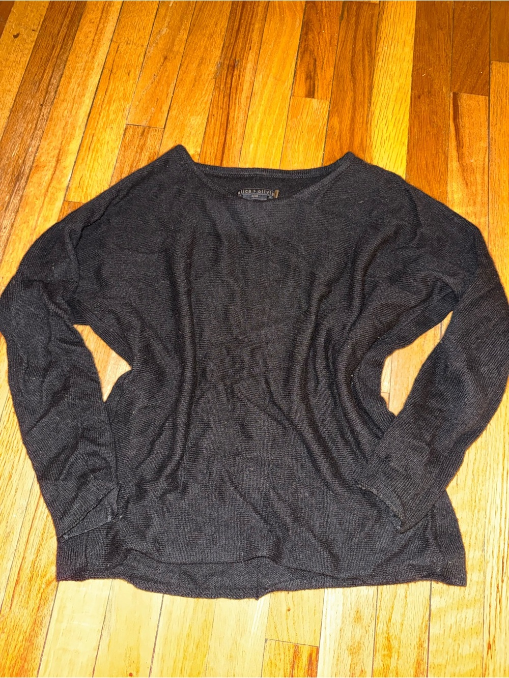 Alice + Olivia Black Lightweight Knit Long-Sleeve Sweater